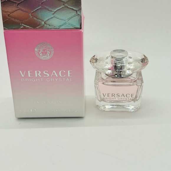 NWT Versace Bright Crystal Travel Size 5ml/0.17 oz - Picture 4 of 8